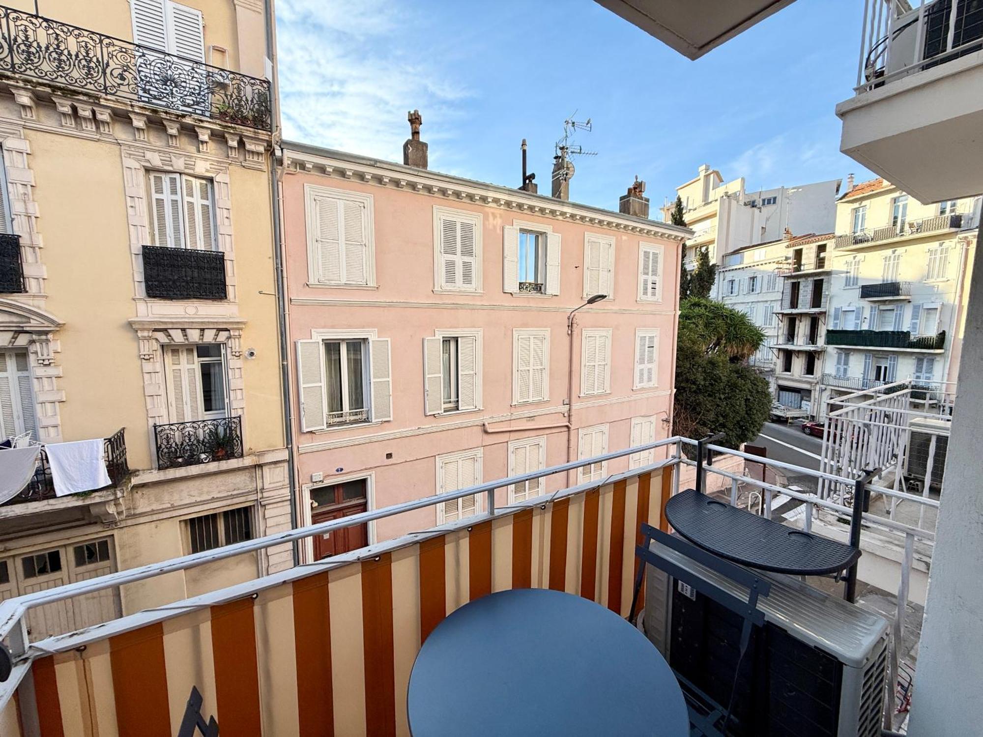 C001-Beau Studio Neuf Situe Au Centre Cannes Exteriör bild
